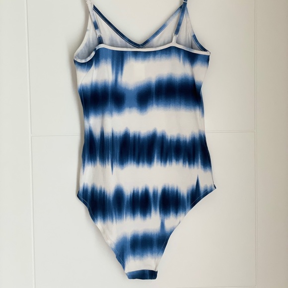 Tie Dye Bodysuit - Picture 3 of 5